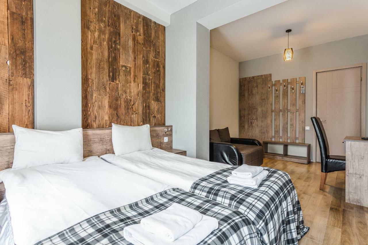 Good Inn Hotel グダウリ エクステリア 写真